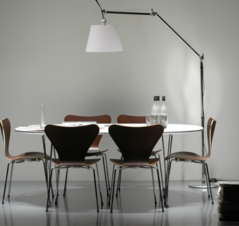 B-TABLE